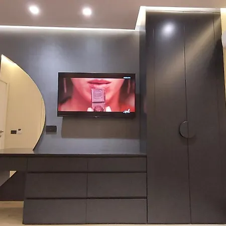 ゲストハウス Lungofiume アヴェッリーノ